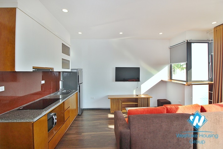 One bedroom apartment with huge balcony for lease in Tu Hoa, Tay Ho