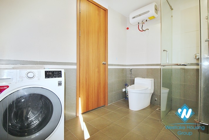 One bedroom apartment with huge balcony for lease in Tu Hoa, Tay Ho