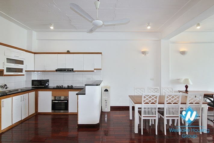 Lakeview apartment for rent in Tay Ho