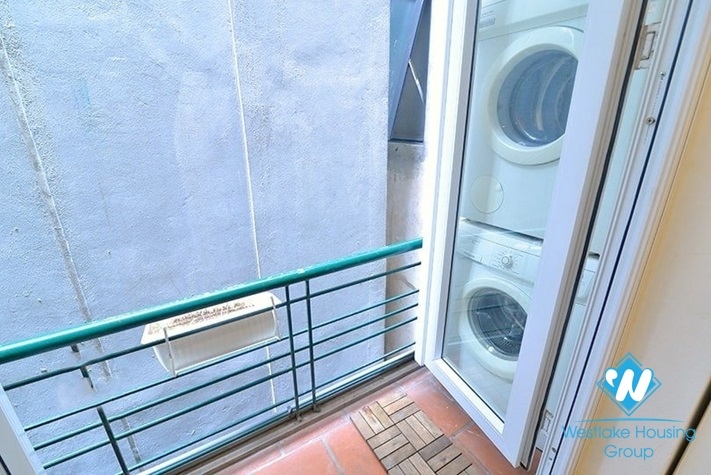 Bright duplex 2 bedrooms apartment for rent in Dang Thai Mai st, Tay Ho