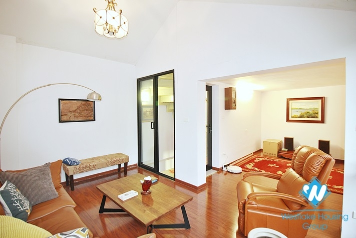 A nice design house with good location for rent in Tay Ho District 