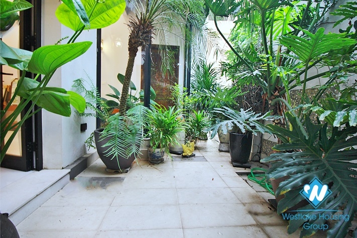 A nice design house with good location for rent in Tay Ho District 