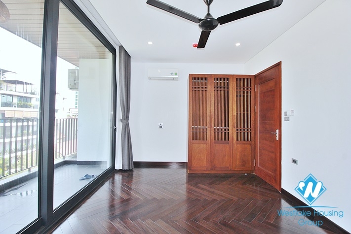 High quality, duplex 4-bedroom apartment for rent in Dang Dai Mai area, Tay Ho, Hanoi