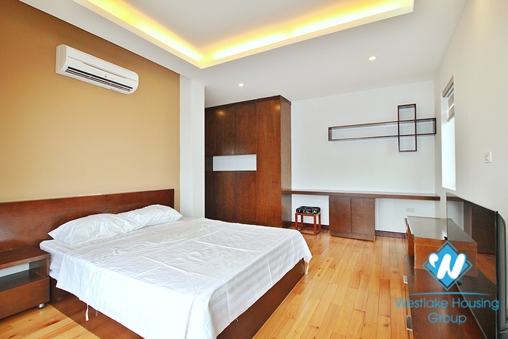 A spacious 2 beds apartment with huge balcony for rent in Au Co st, Tay Ho