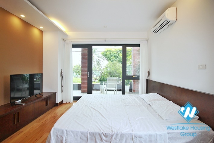 A spacious 2 beds apartment with huge balcony for rent in Au Co st, Tay Ho
