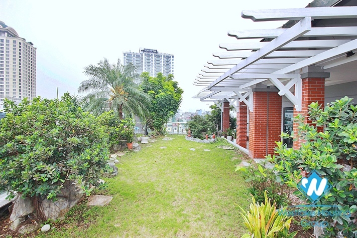 A spacious 2 beds apartment with huge balcony for rent in Au Co st, Tay Ho