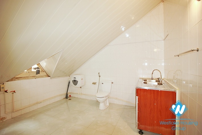 Large unfurnished house for lease in Westlake area, Hanoi