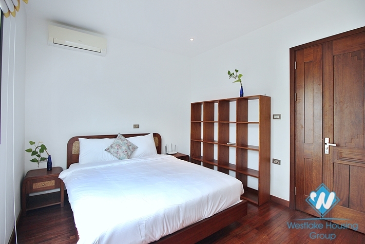 Gorgeous 3 bedroom apartment with beautiful lake view in Tay ho, Ha noi