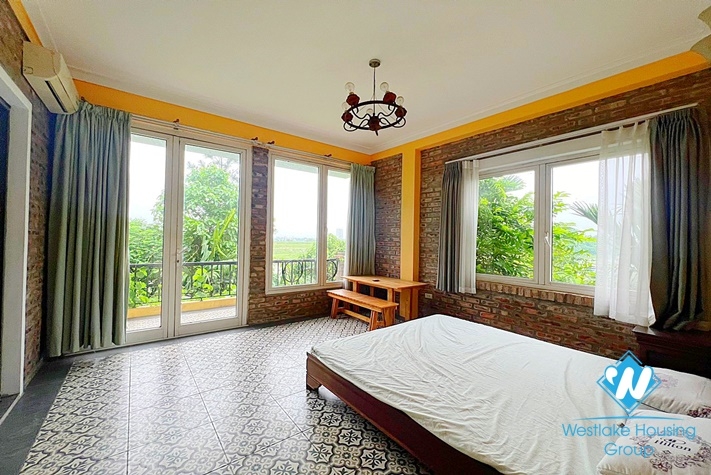 Garden house for rent with three bedrooms in Ngoc Thuy Long Bien, overlooking the River