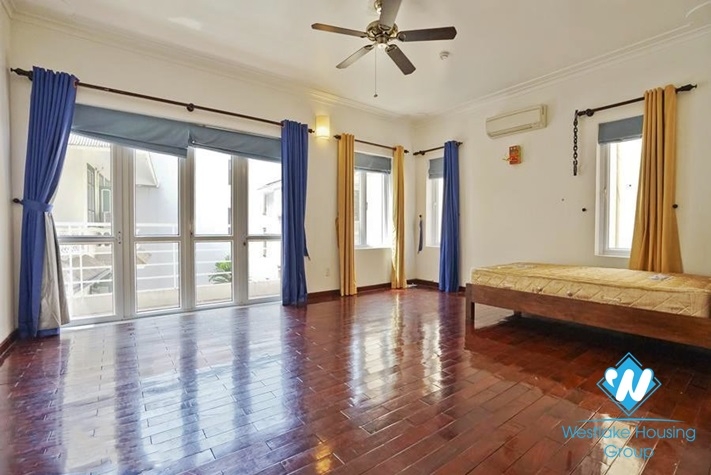 A wonderful private house having swimming pool for rent in Tay Ho District