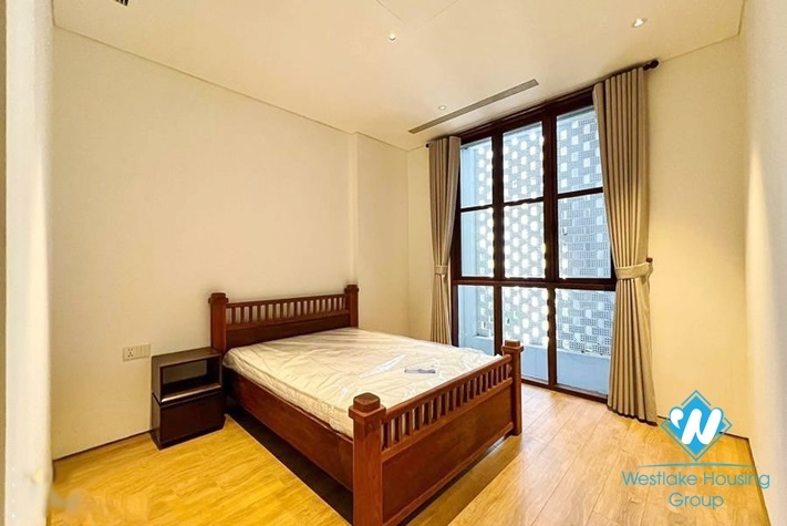 Brand new 4beds apartment for rent in To Ngoc Van st, Tay Ho