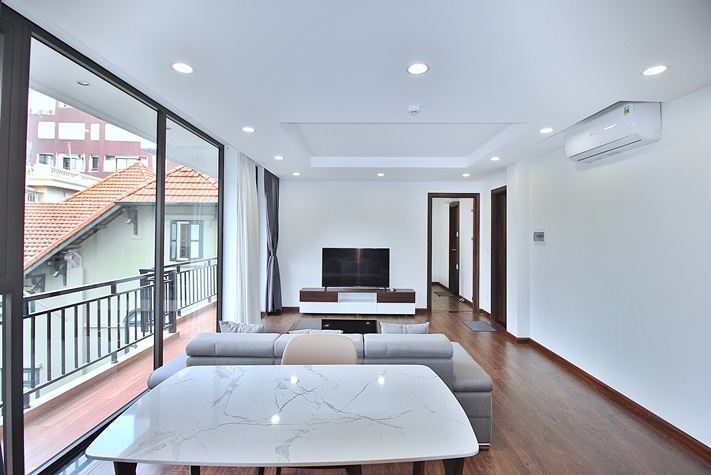 Furnished apartment with balcony for rent in Dang Thai Mai st, Tay Ho