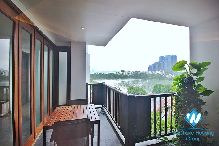 High floor and spacious 3 bedrooms apartment for rent in Dang Thai Mai, Tay Ho