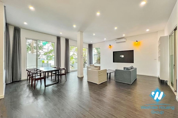 Gorgeous house with large green garden  for rent in Tay Ho, Hanoi