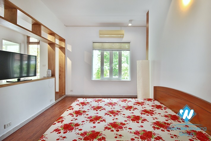 Big balcony apartment with green view for rent in Tu Hoa st, Tay Ho