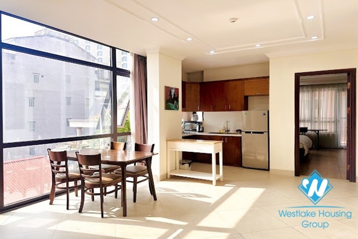 A nicely high floor and elegant apartment for rent in Truc Bach