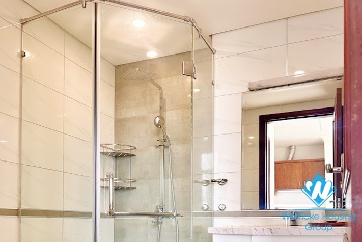 A nicely high floor and elegant apartment for rent in Truc Bach
