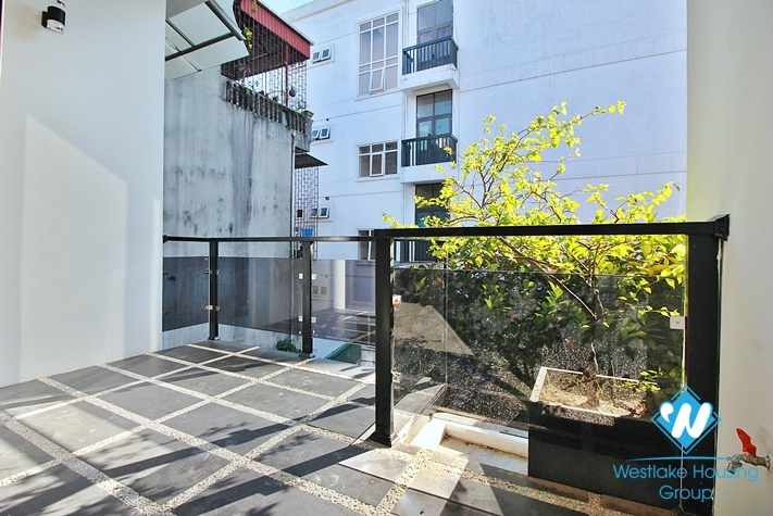 Cozy new house 4 bedroom for rent in An Duong st, Tay Ho district.