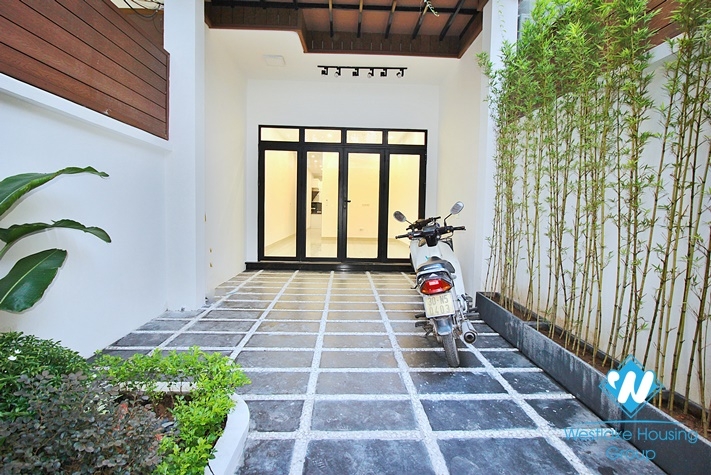 Cozy new house 4 bedroom for rent in An Duong st, Tay Ho district.