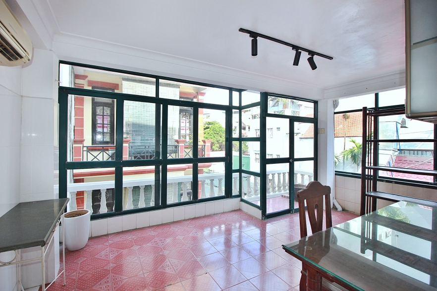 Furnished, private townhouse for rent in Westlake, Tay Ho, Hanoi