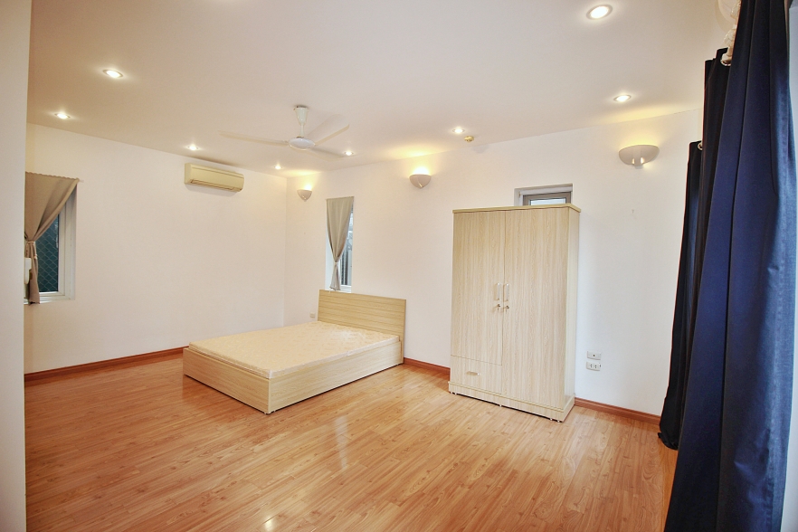 Beautiful house, fully furnished for rent on Tay Ho Street