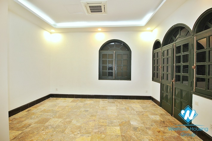 Spacious house with large courtyard for rent in Tay Ho area, Hanoi