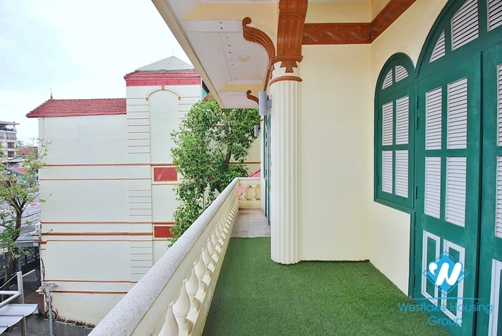 Spacious house with large courtyard for rent in Tay Ho area, Hanoi