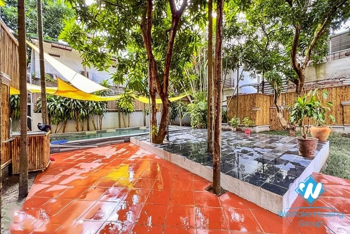 550 sqm garden and swimming pool villa for rent in Tay Ho