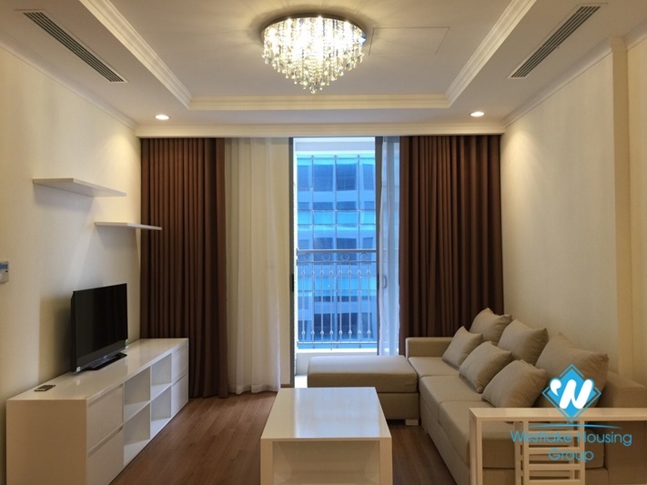 2 bedroom apartment for rent in Vinhome Nguyen Chi Thanh