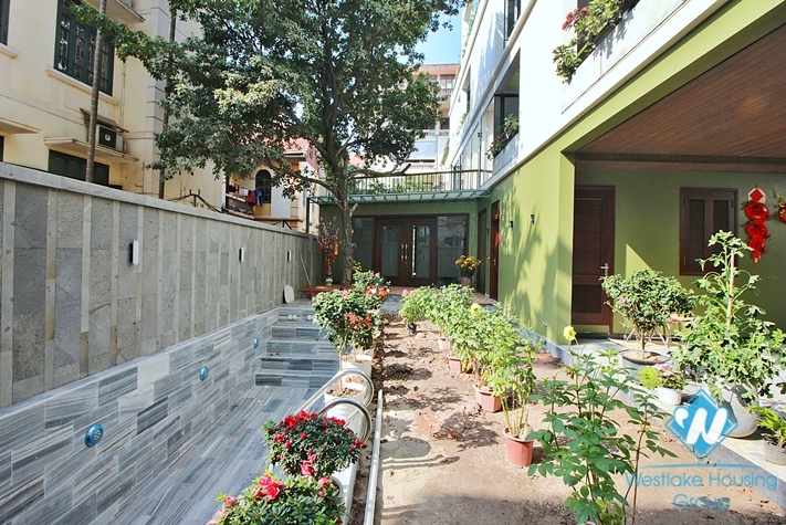 Brand new garden villa with outdoor pool for rent in Tay Ho, Ha Noi