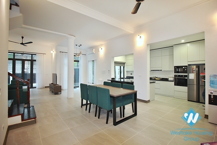 A pretty 4 bedrooms house with huge yard for rent in To Ngoc Van, Tay Ho