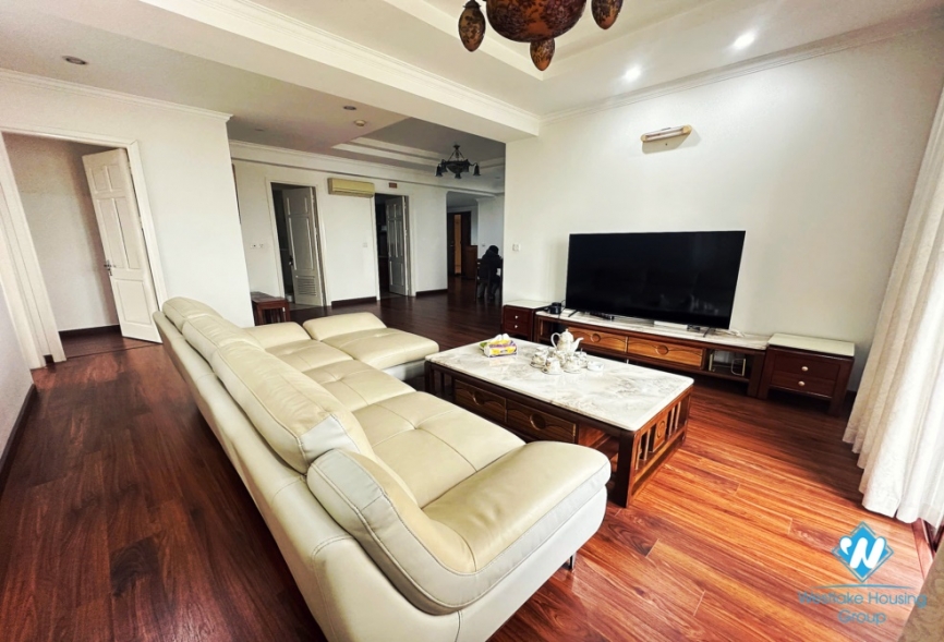 Nice apartment for rent in Ciputra, Tay Ho, Ha Noi