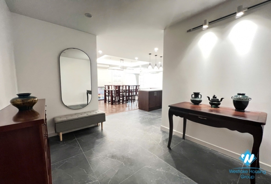 04 bedroom, 02 bathrooms apartment for rent in ciputra