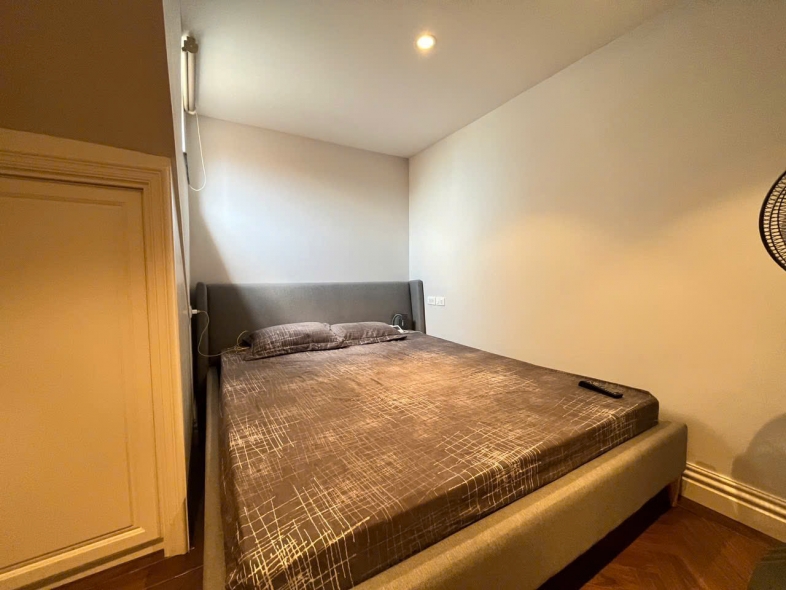 Cosy duplex apartment, big size with 4 bedrooms for rent in Ciputra, Tay Ho district, Ha Noi