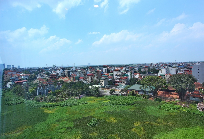 High-end apartment with lakeview in Tay Ho, Ha Noi for rent