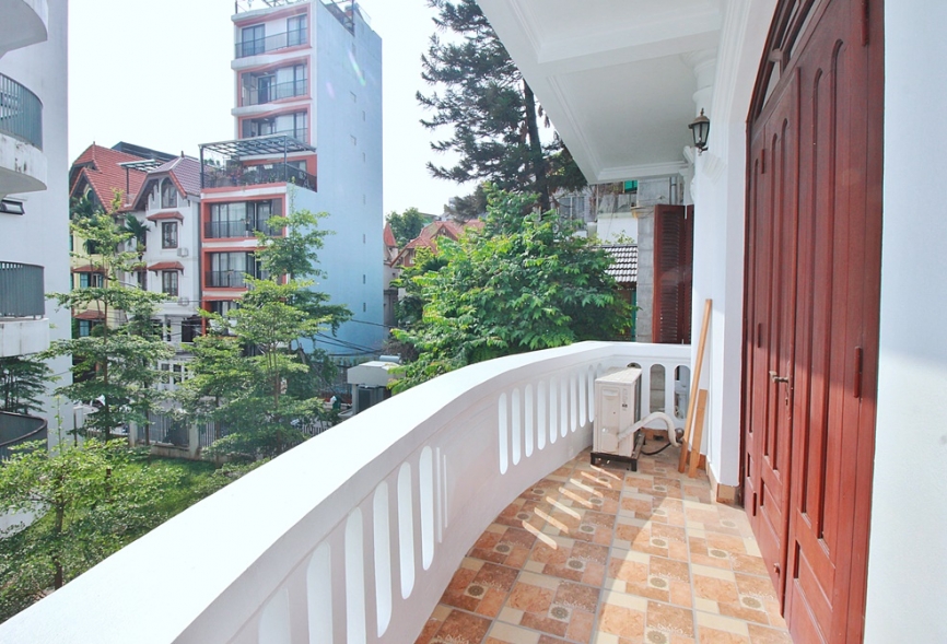 High ceiling French villa for rent in Tay Ho, Ha Noi