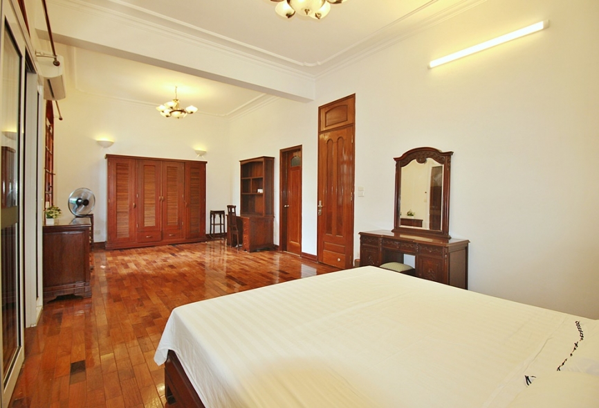 High ceiling French villa for rent in Tay Ho, Ha Noi