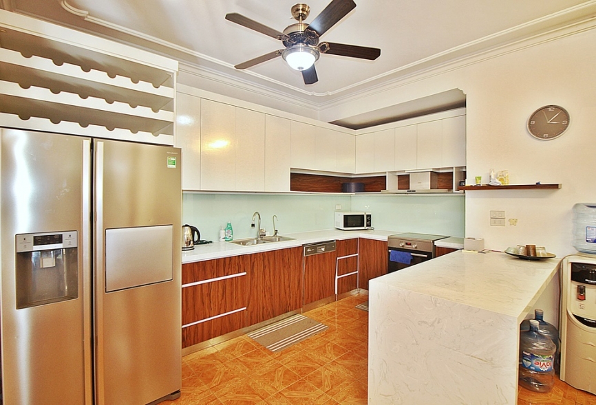 High ceiling French villa for rent in Tay Ho, Ha Noi