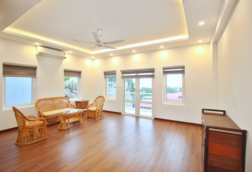 A spacious 5 bedroom house for rent in Tay ho, Hanoi