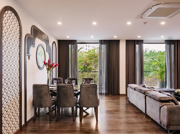 A charming and spacious four bedrooms for rent in Xuan Dieu st, Tay Ho