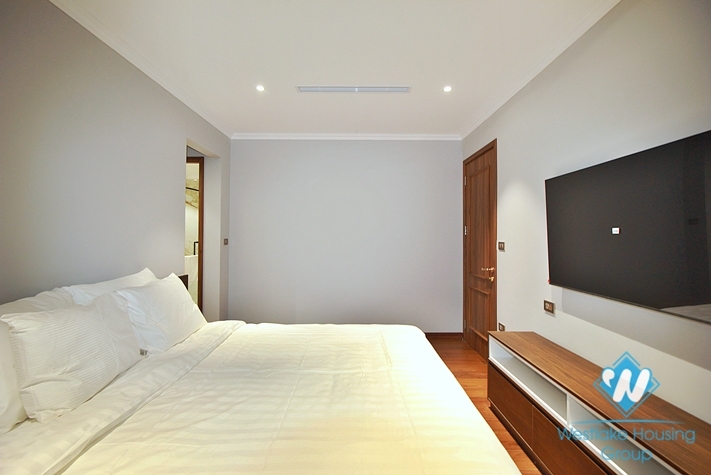 High floor and brand new 4 bedrooms apartment for rent in Tay Ho, Ha Noi