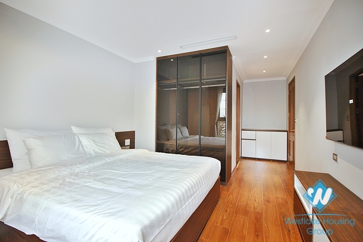 High floor and brand new 4 bedrooms apartment for rent in Tay Ho, Ha Noi