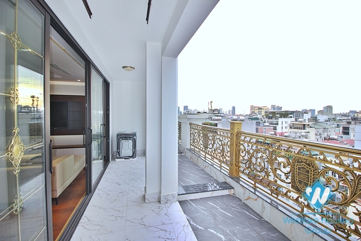 High floor and brand new 4 bedrooms apartment for rent in Tay Ho, Ha Noi