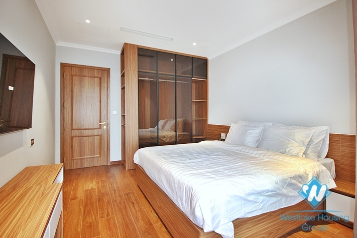  Morden and high floor 3 bedrooms apartment for rent in Tay Ho, Ha Noi