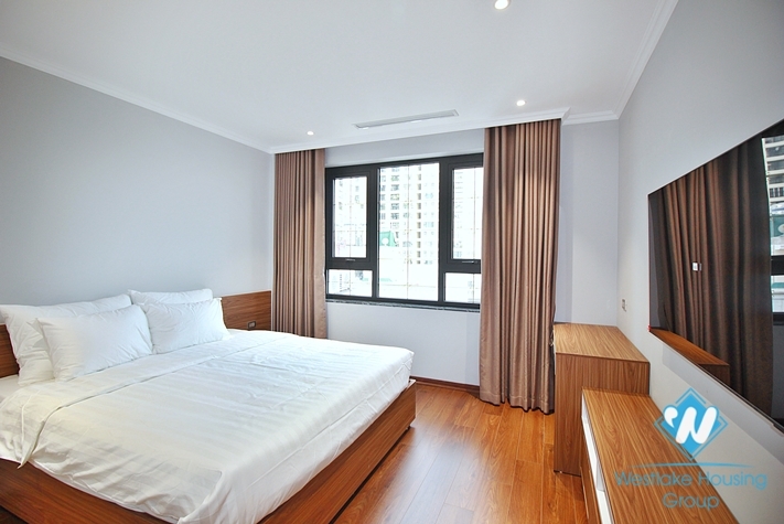  Morden and high floor 3 bedrooms apartment for rent in Tay Ho, Ha Noi