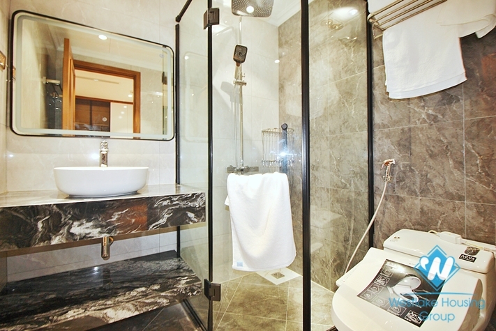  Morden and high floor 3 bedrooms apartment for rent in Tay Ho, Ha Noi