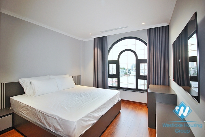 Morden and new 4 bedrooms apartment for rent in Tay Ho, Ha Noi, Viet Nam