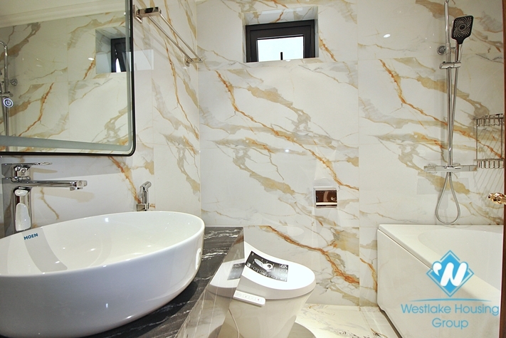 Morden and new 4 bedrooms apartment for rent in Tay Ho, Ha Noi, Viet Nam