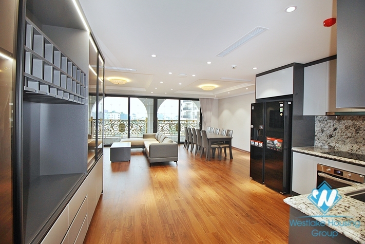 Morden and new 4 bedrooms apartment for rent in Tay Ho, Ha Noi, Viet Nam