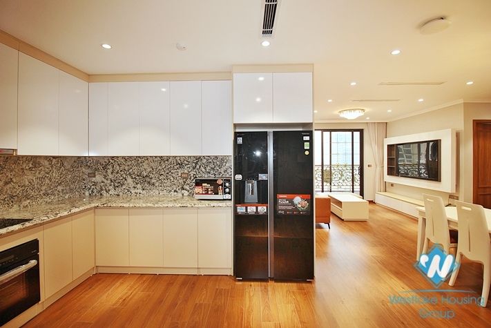  Bright and cozy 3 bedrooms apartment for rent in Tay Ho, Ha Noi
